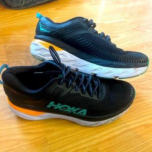Men’s Hoka One One Bondi 7